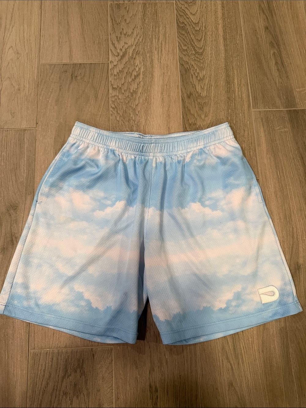 The Drip Shop Boys Sky Print Athletic Shorts Size 2XL